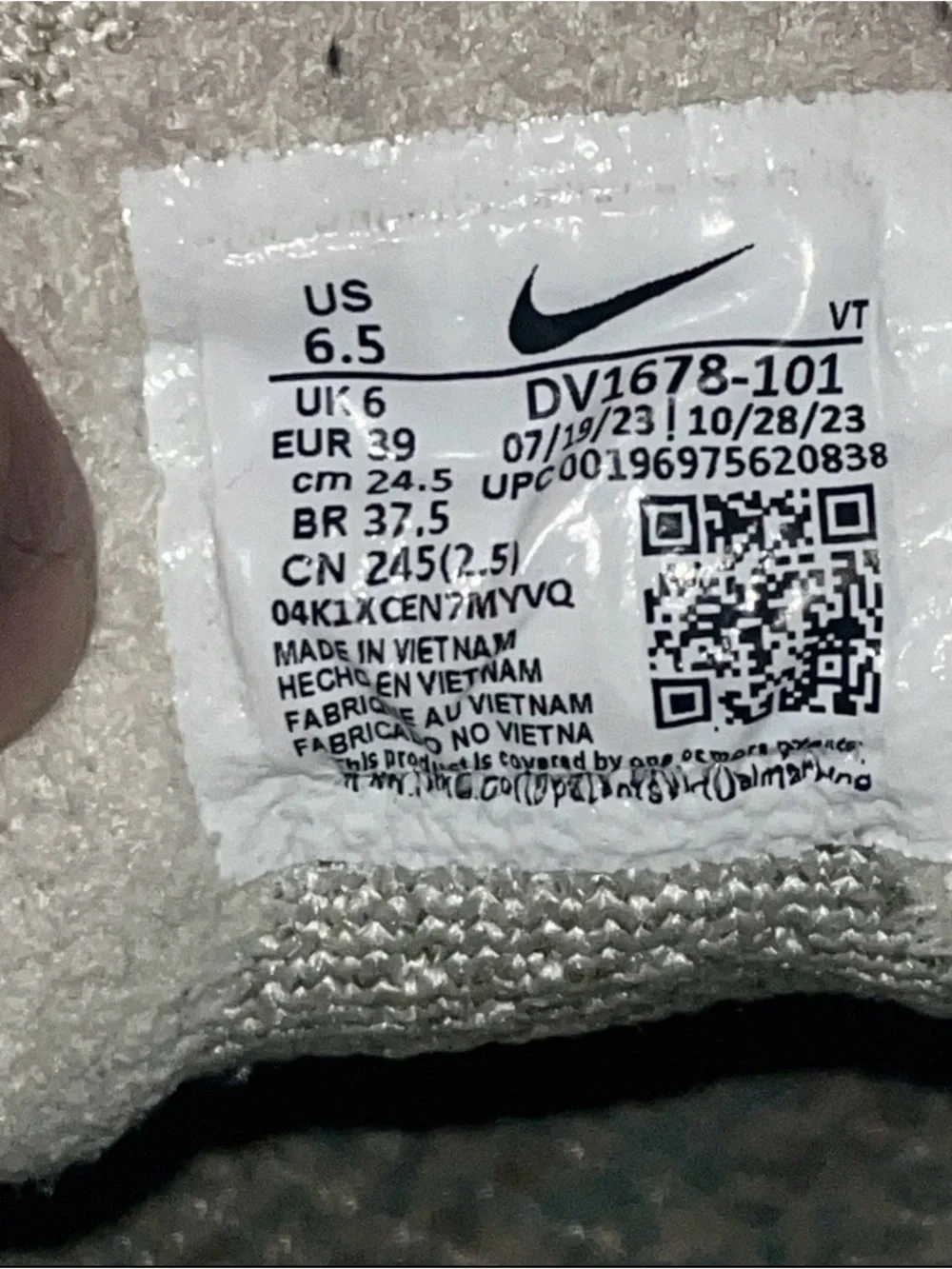 Nike Air Vapor Max FlyKnit  2023 Coconut Milk DV1678-101 Men's Size 6.5